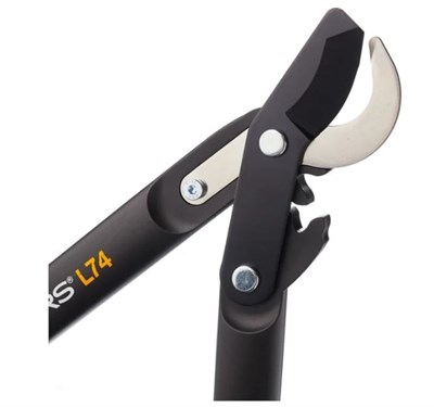 Средний плоскостной сучкорез Fiskars 112290 с загнутыми лезвиями (M) L74 - фото 8241